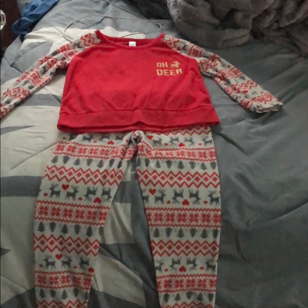 I am selling this because it is to small now .